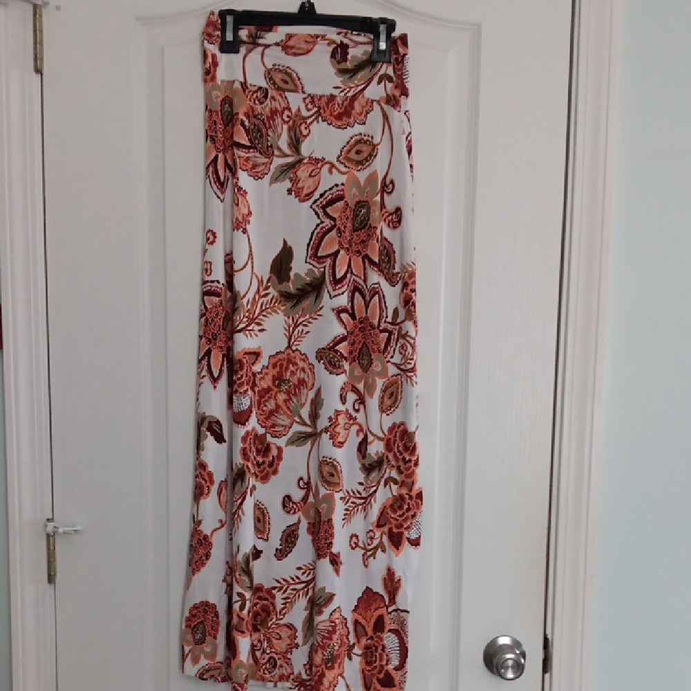 Charlotte Russe Cream Maxi Skirt with Rust Floral Print